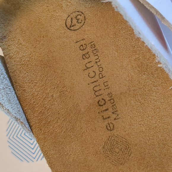 Eric Michael White Leather Adjustable Strap Low Wedge Sandals 37 - Picture 11 of 12